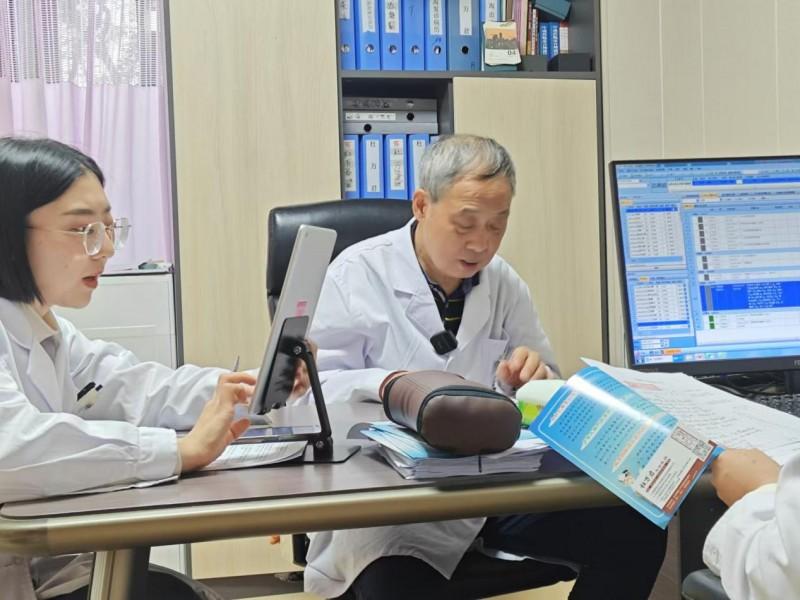 精神科专家杜万君：中西结合如何成为抑郁康复的关键钥匙